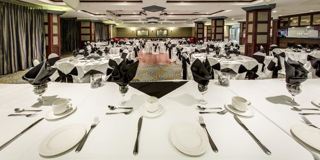 Park Town Hotel แซสเกอทูน ภายนอก รูปภาพ
